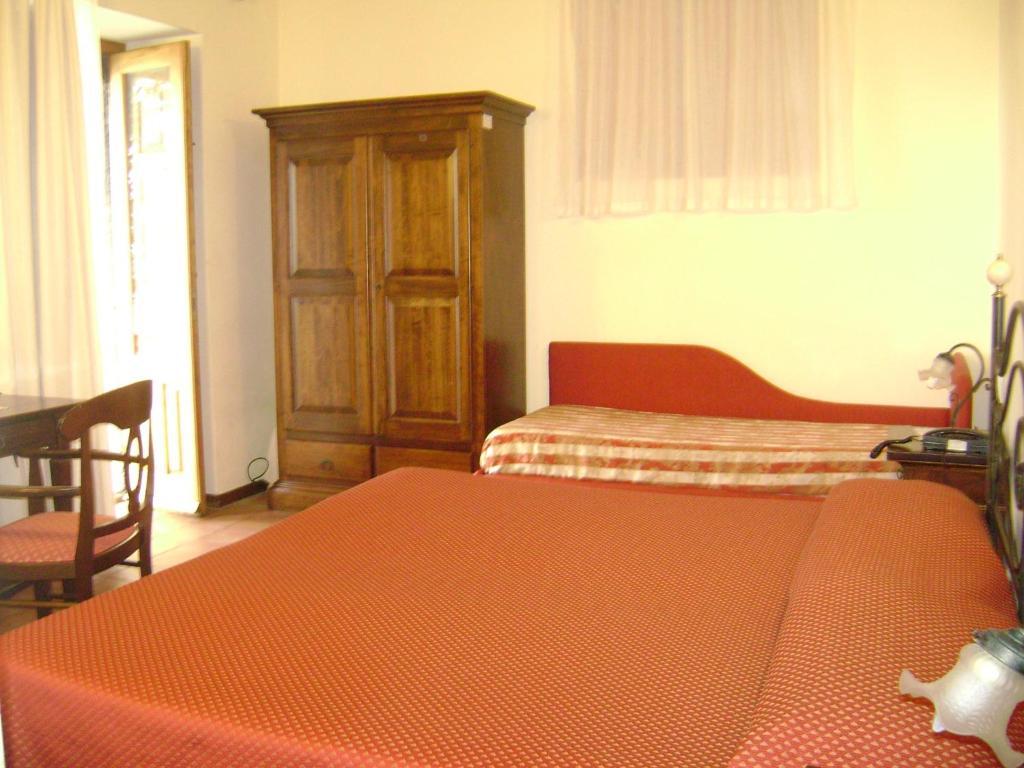 Ai Vecchi Crateri Guest House Sant'Alfio ห้อง รูปภาพ
