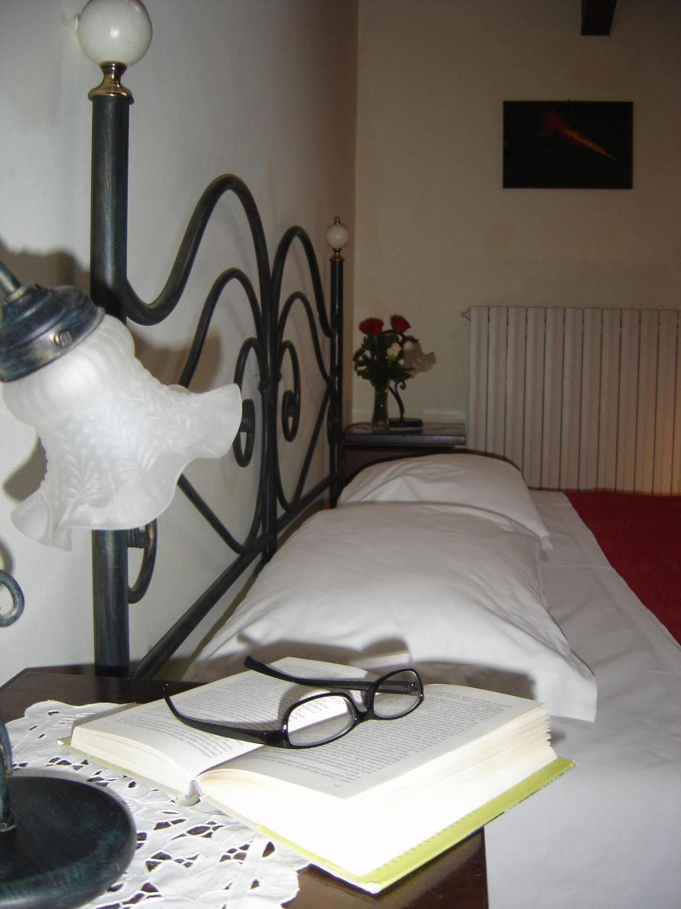 Ai Vecchi Crateri Guest House Sant'Alfio ภายนอก รูปภาพ